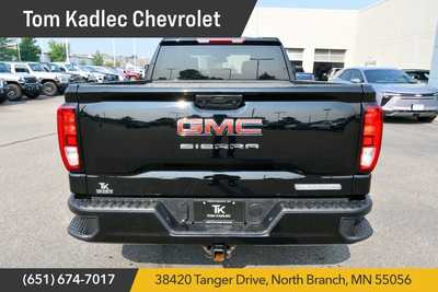 2023 GMC 1500 Crew Cab, $42902. Photo 6