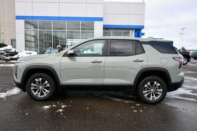 2026 Chevrolet Equinox, $34261. Photo 4