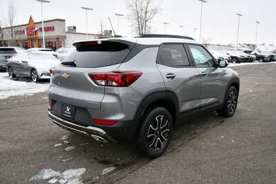 2023 Chevrolet TrailBlazer, $18997. Photo 6