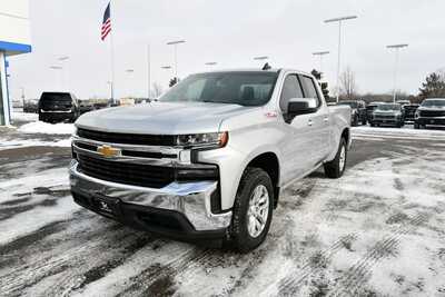 2019 Chevrolet 1500 Ext Cab, $20497. Photo 2