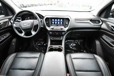 2023 GMC Acadia, $35274. Photo 3