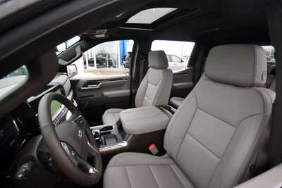 2026 Chevrolet 1500 Crew Cab, $64350. Photo 11