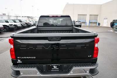 2026 Chevrolet 3500 Ext Cab, $58685. Photo 5