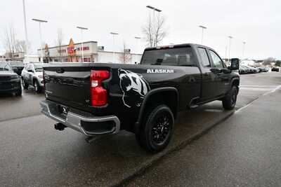 2026 Chevrolet 3500 Ext Cab, $58685. Photo 7