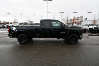 2026 Chevrolet 3500 Ext Cab, $58685. Photo 8