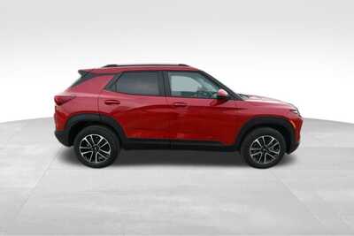 2026 Chevrolet TrailBlazer, $30658. Photo 8