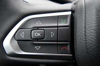 2024 Jeep Compass, $19997. Photo 11