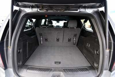 2024 Chevrolet Suburban, $46497. Photo 12