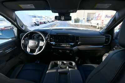 2025 GMC 1500 Crew Cab, $42997. Photo 3