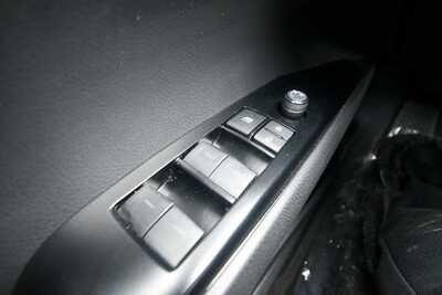 2025 Toyota Camry, $33997. Photo 11