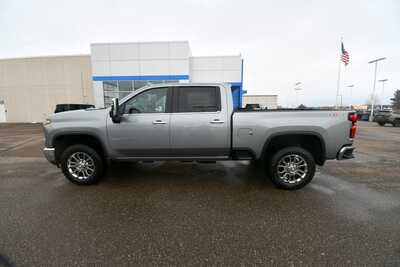 2026 Chevrolet 3500 Crew Cab, $76690. Photo 4