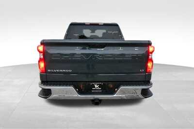 2026 Chevrolet 1500 Crew Cab, $49838. Photo 5