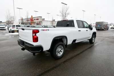 2026 Chevrolet 3500 Crew Cab, $63190. Photo 7