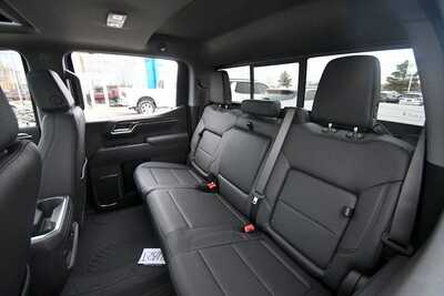 2026 Chevrolet 1500 Crew Cab, $51350. Photo 12