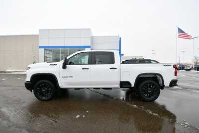 2026 Chevrolet 3500 Crew Cab, $75278. Photo 4
