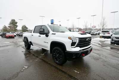 2026 Chevrolet 3500 Crew Cab, $75278. Photo 9