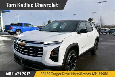 2026 Chevrolet Equinox, $33740. Photo 1