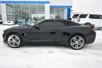 2018 Chevrolet Camaro, $18997. Photo 4