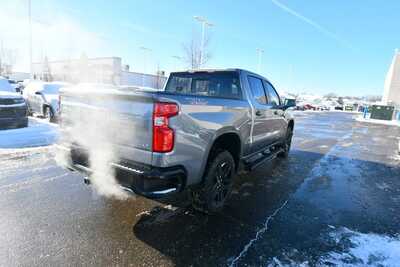 2022 Chevrolet 2500 Crew Cab, $40997. Photo 8