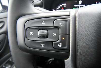 2023 GMC Yukon XL, $57997. Photo 12