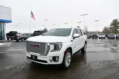2023 GMC Yukon XL, $57997. Photo 2