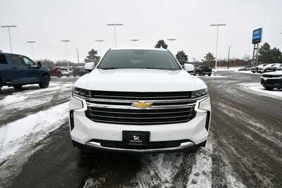 2024 Chevrolet Suburban, $49497. Photo 10
