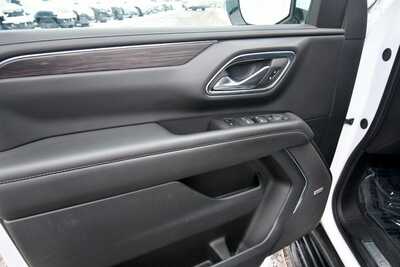2024 Chevrolet Suburban, $49497. Photo 11