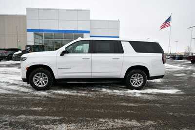 2024 Chevrolet Suburban, $49497. Photo 4