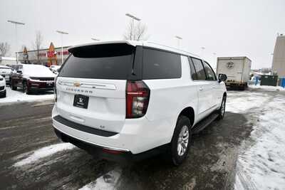 2024 Chevrolet Suburban, $49497. Photo 7