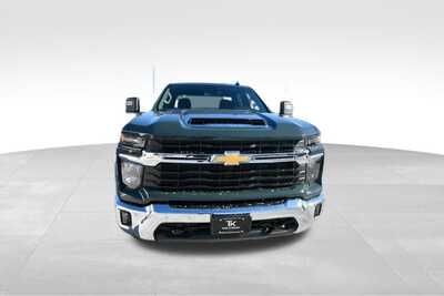 2026 Chevrolet 3500 Crew Cab, $70585. Photo 9