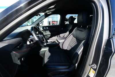 2025 Ford Explorer, $38443. Photo 12