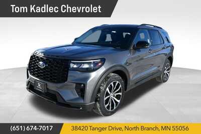 2025 Ford Explorer, $38443. Photo 1