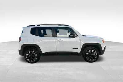 2023 Jeep Renegade, $18535. Photo 8