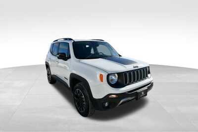 2023 Jeep Renegade, $18535. Photo 9