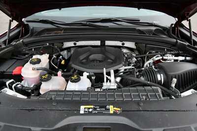 2024 Jeep Grand Cherokee, $25479. Photo 11