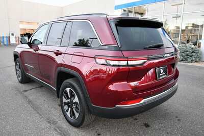 2024 Jeep Grand Cherokee, $25479. Photo 4