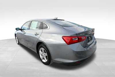 2024 Chevrolet Malibu, $17397. Photo 4