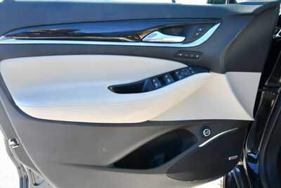 2019 Buick Enclave, $19583. Photo 12