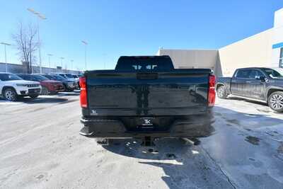 2026 Chevrolet 3500 Crew Cab, $66873. Photo 5
