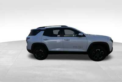 2026 Chevrolet Equinox, $39997. Photo 7