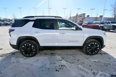 2026 Chevrolet Equinox, $38107. Photo 7