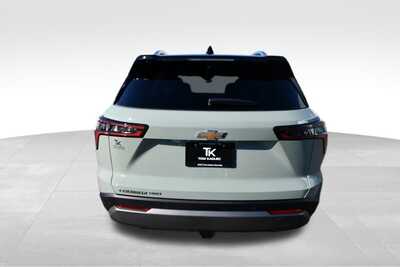 2026 Chevrolet Equinox, $36457. Photo 5