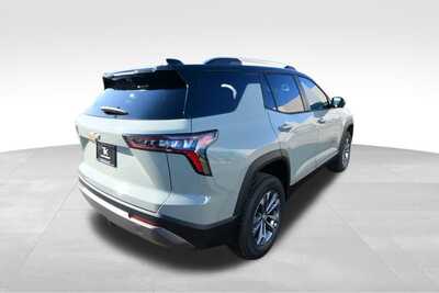 2026 Chevrolet Equinox, $36457. Photo 6