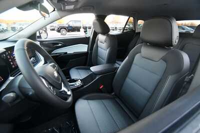 2026 Chevrolet Trax, $24197. Photo 10