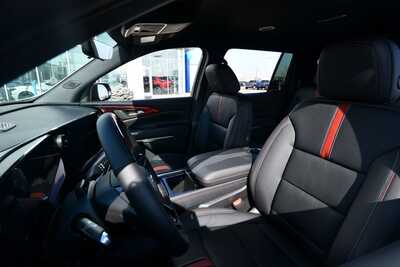 2026 Chevrolet Traverse, $57997. Photo 10