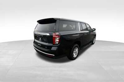 2024 Chevrolet Suburban, $48529. Photo 8