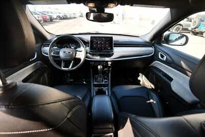 2024 Jeep Compass, $18907. Photo 3