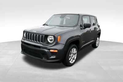 2023 Jeep Renegade, $17896. Photo 2