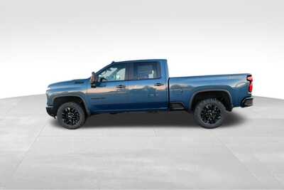 2026 Chevrolet 3500 Crew Cab, $63716. Photo 4