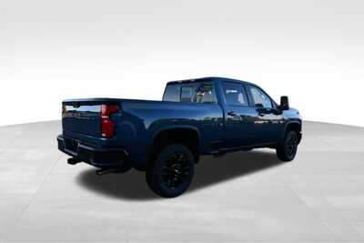 2026 Chevrolet 3500 Crew Cab, $63716. Photo 7
